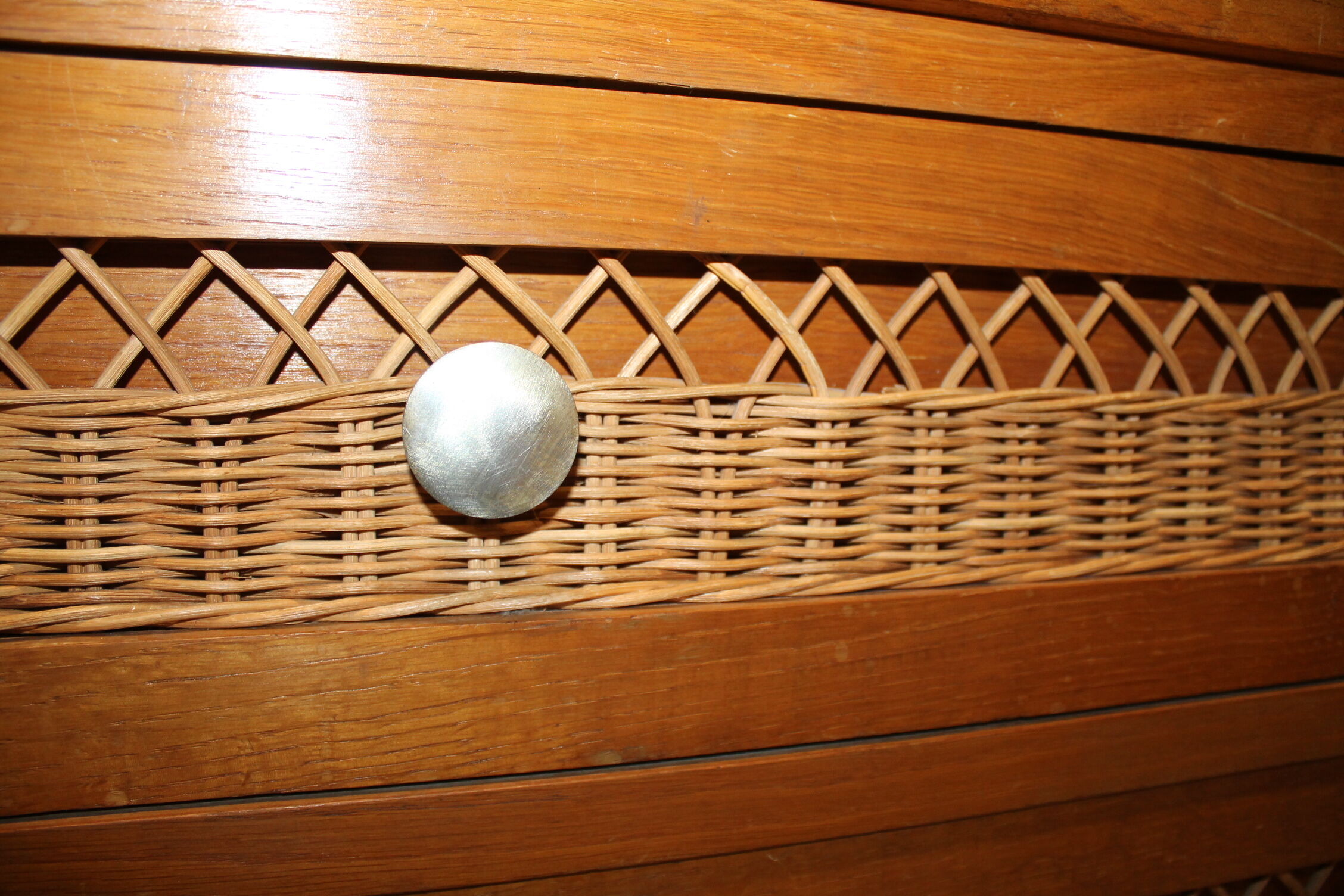 Vintage wicker chest of drawers