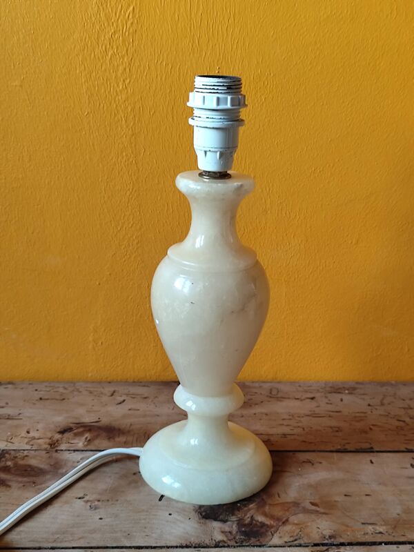 Ancien pied de lampe en pierre marbrée  beige -  lampe albâtre