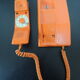 Téléphone orange Contempra