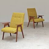Paire de fauteuils Jaune par Jaroslav Smidek pour Ton (Thonet) Expo 58