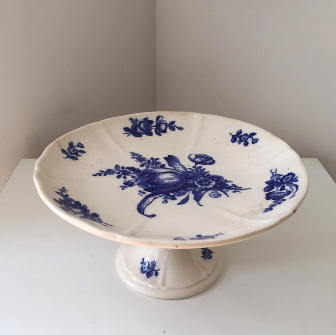 Ancienne coupe sur pied, compotier en terre de fer Villeroy & Boch