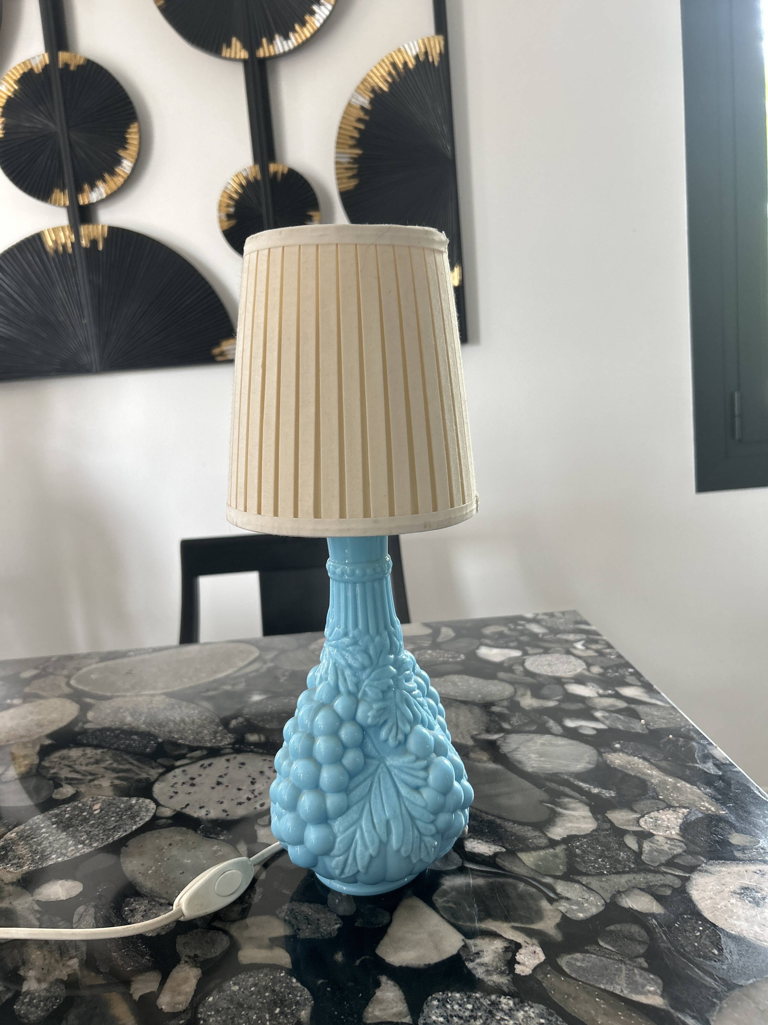 Frosted glass lamp
