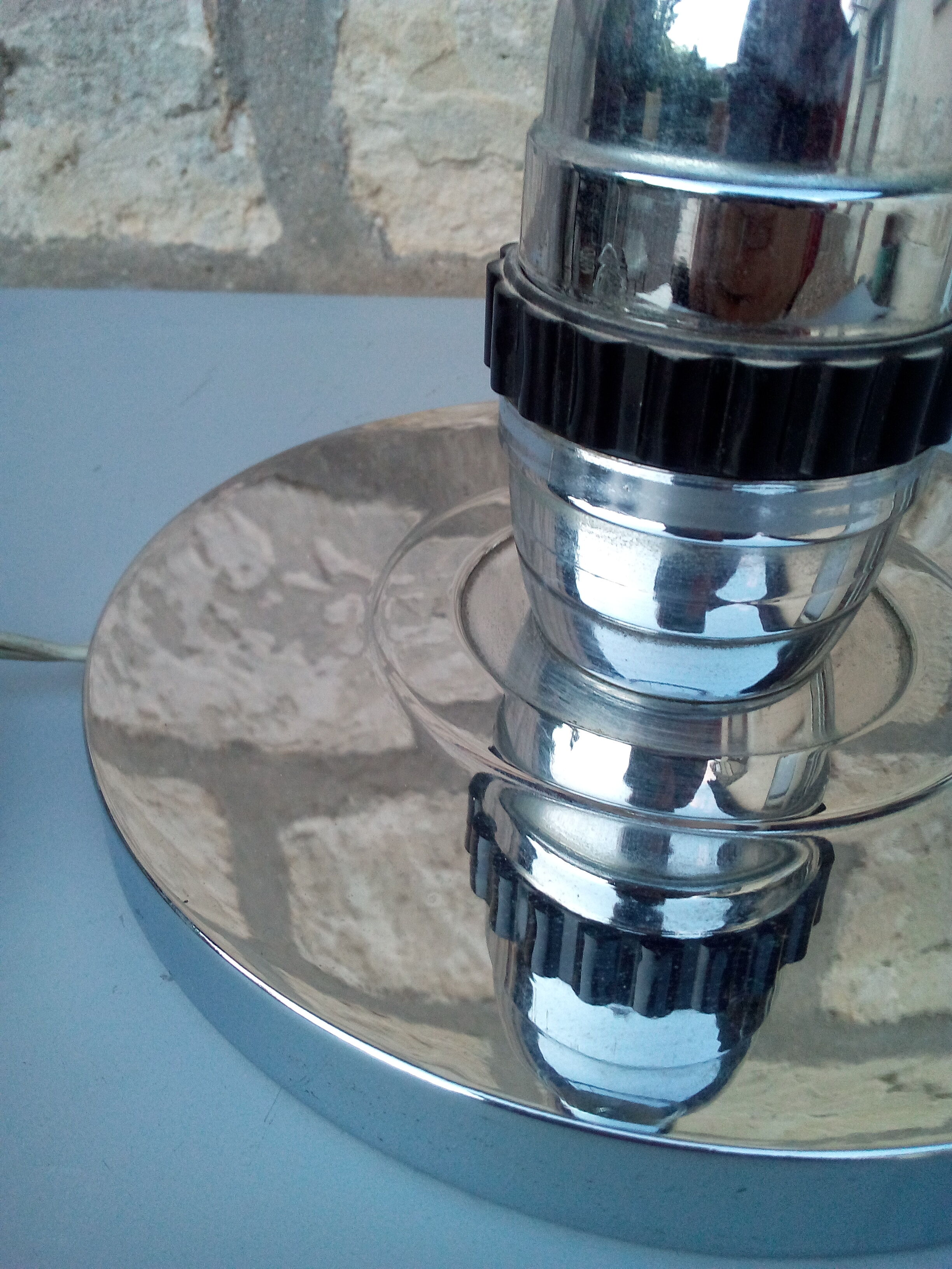 Jumo lamp by Varilux