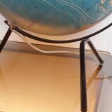 Globe terrestre en verre Taride 1974