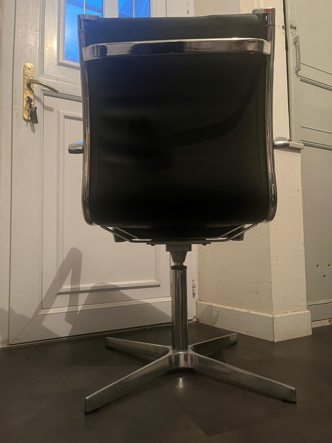 Harmony Swivel Conference Chair