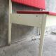 Coffre banquette vintage bois laqué blanc et tissus - 1970