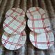 6 checked dinner plates