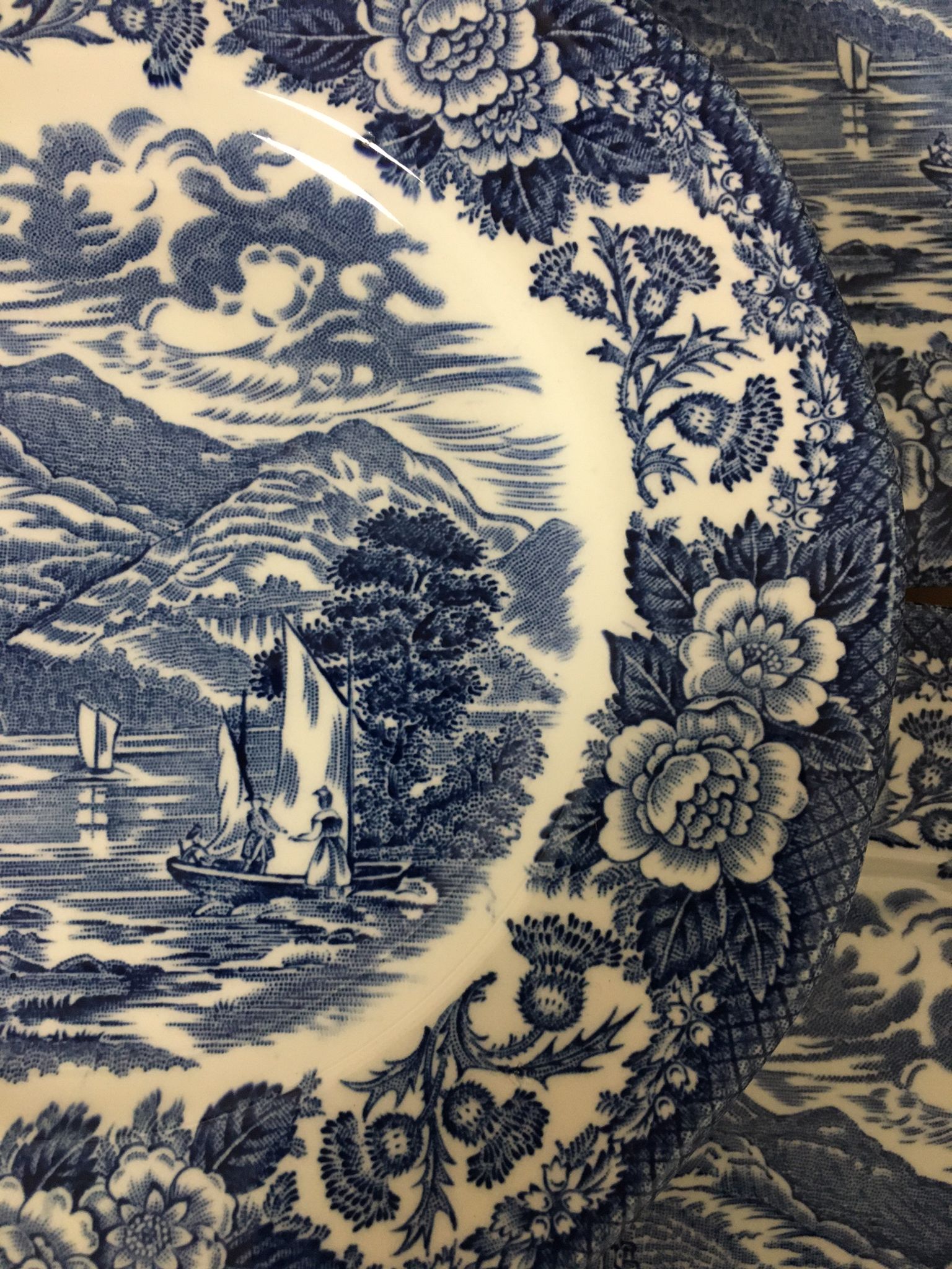 6 dessert plates "Lochs of Scotland" Wedgwood