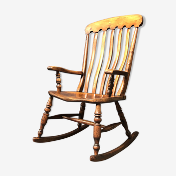 English Windsor rocking chair from the early 1900s