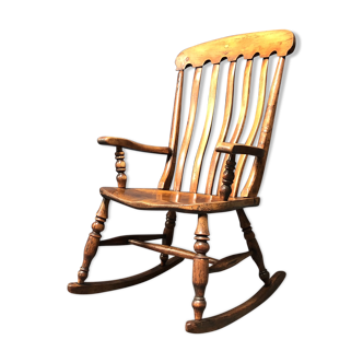 English Windsor rocking chair from the early 1900s