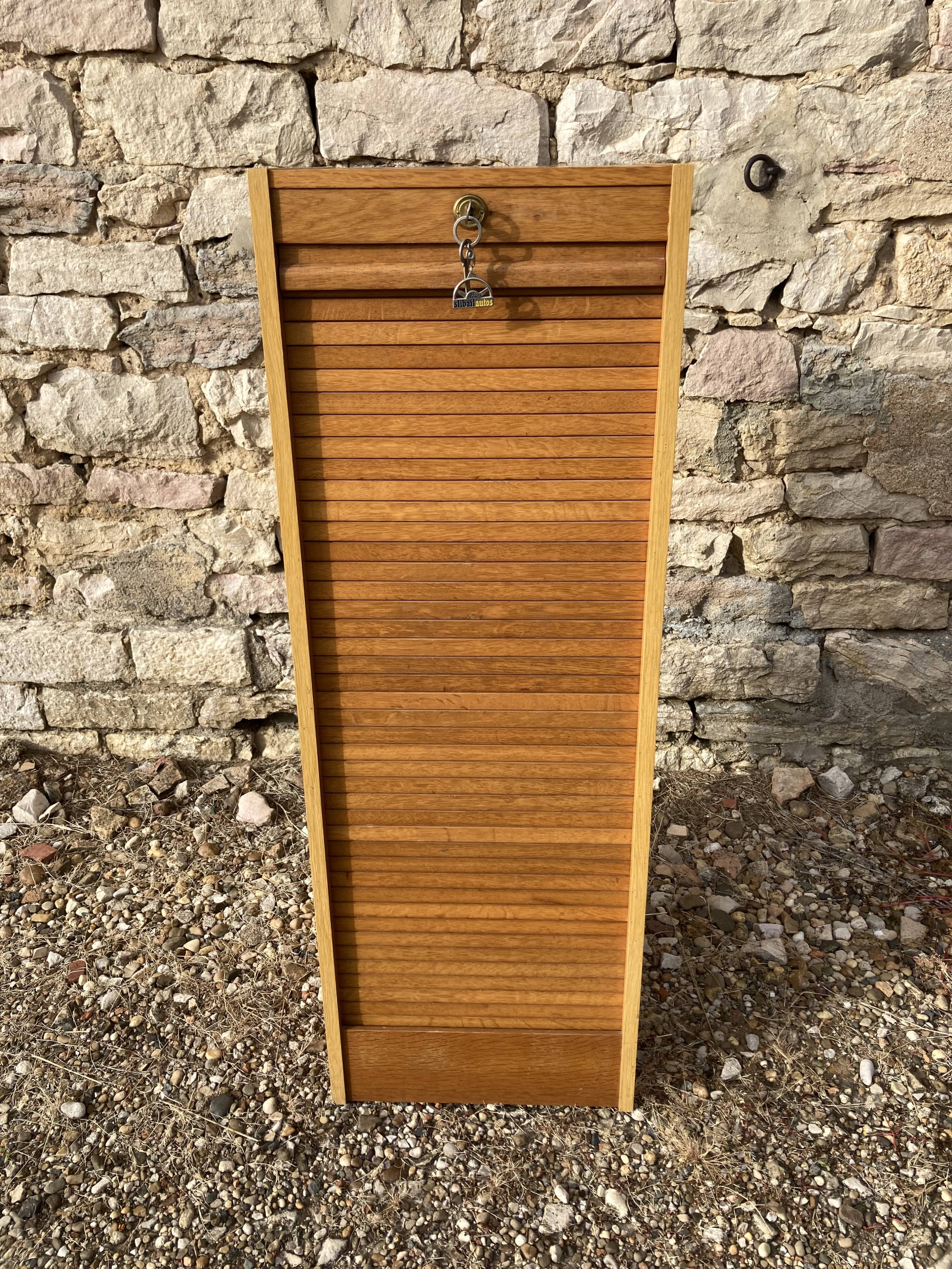 Notary curtain binder