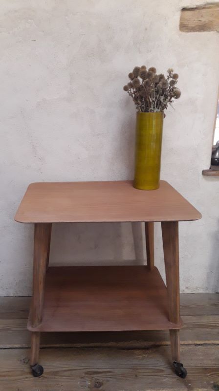 Table served legs compass with wheels 1950s