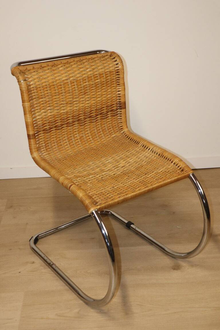Chaise vintage "MR10" par Ludwig Mies van der Rohe