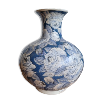 Vase en porcelaine chinoise fin du 20ème siècle