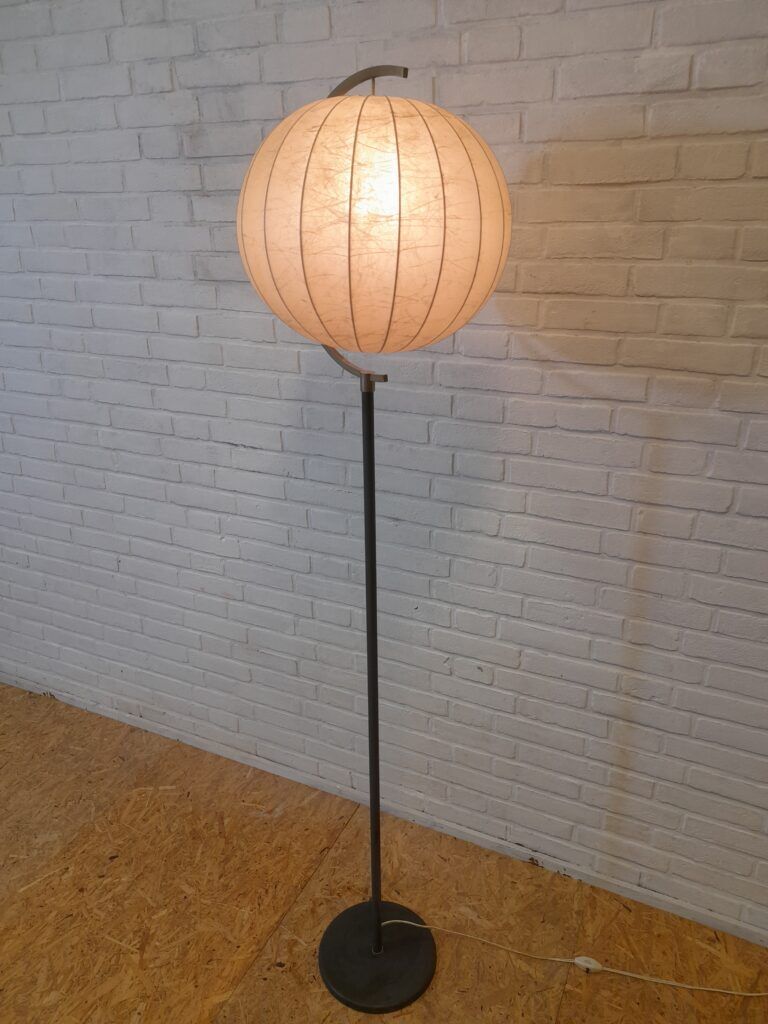 Artiforte Cocoon Floor Lamp