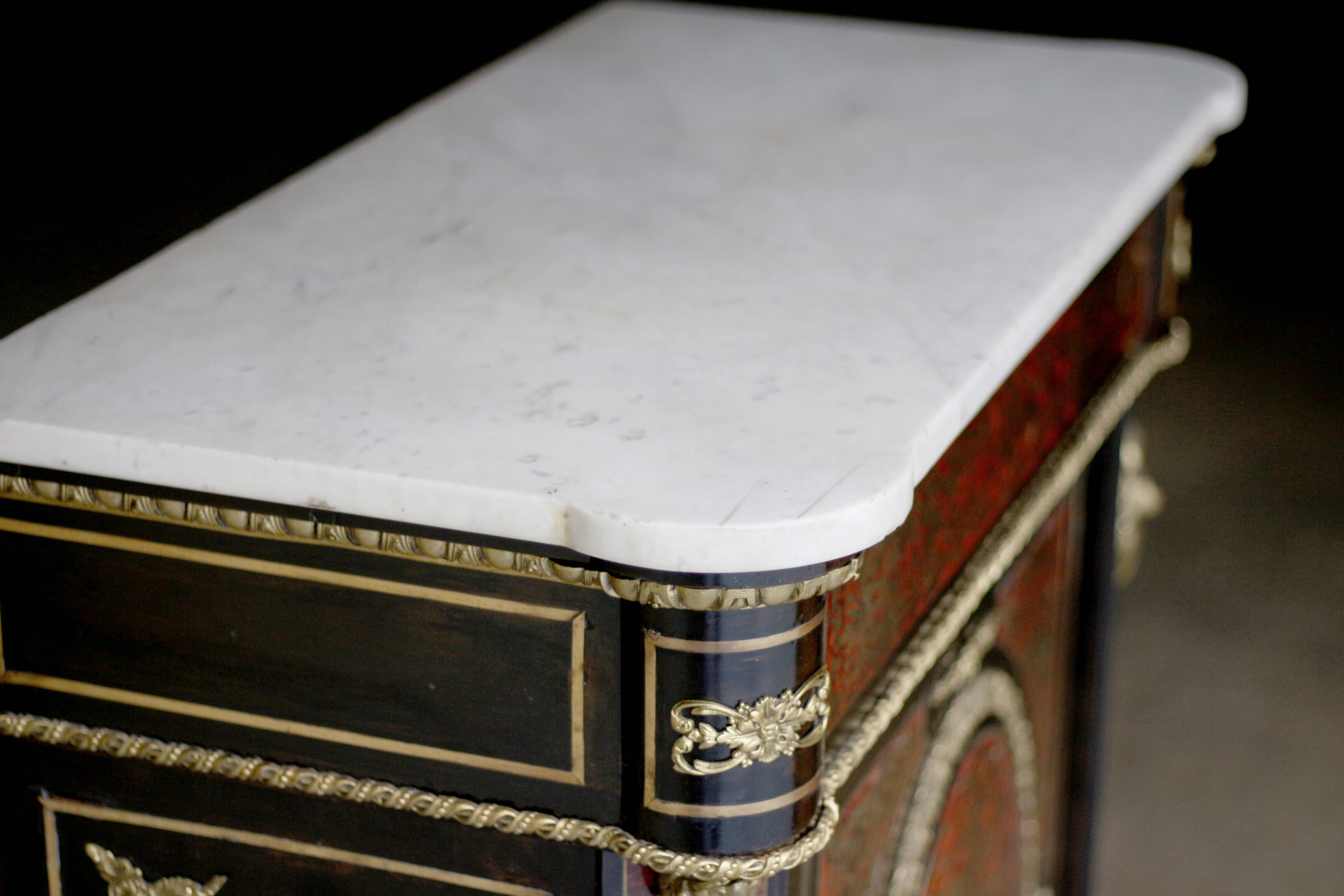 Napoleon III sideboard (late 19th century), marble, Boulle marquetry.