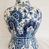 45 cm Delft vase