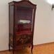 Antique vitrine cabinet / Vitrine ancienne style Louis XV avec verre courbé