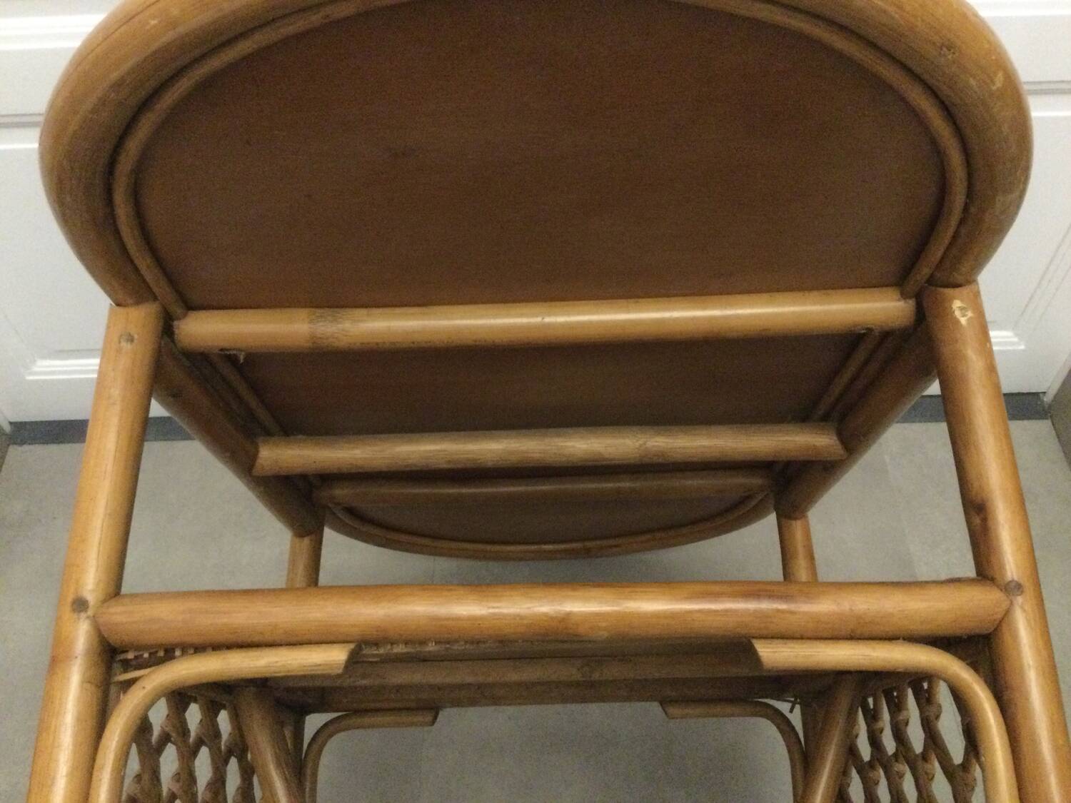 Table and 2 armchairs set in rattan and wicker, 70s/80s