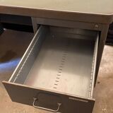Roneo desk