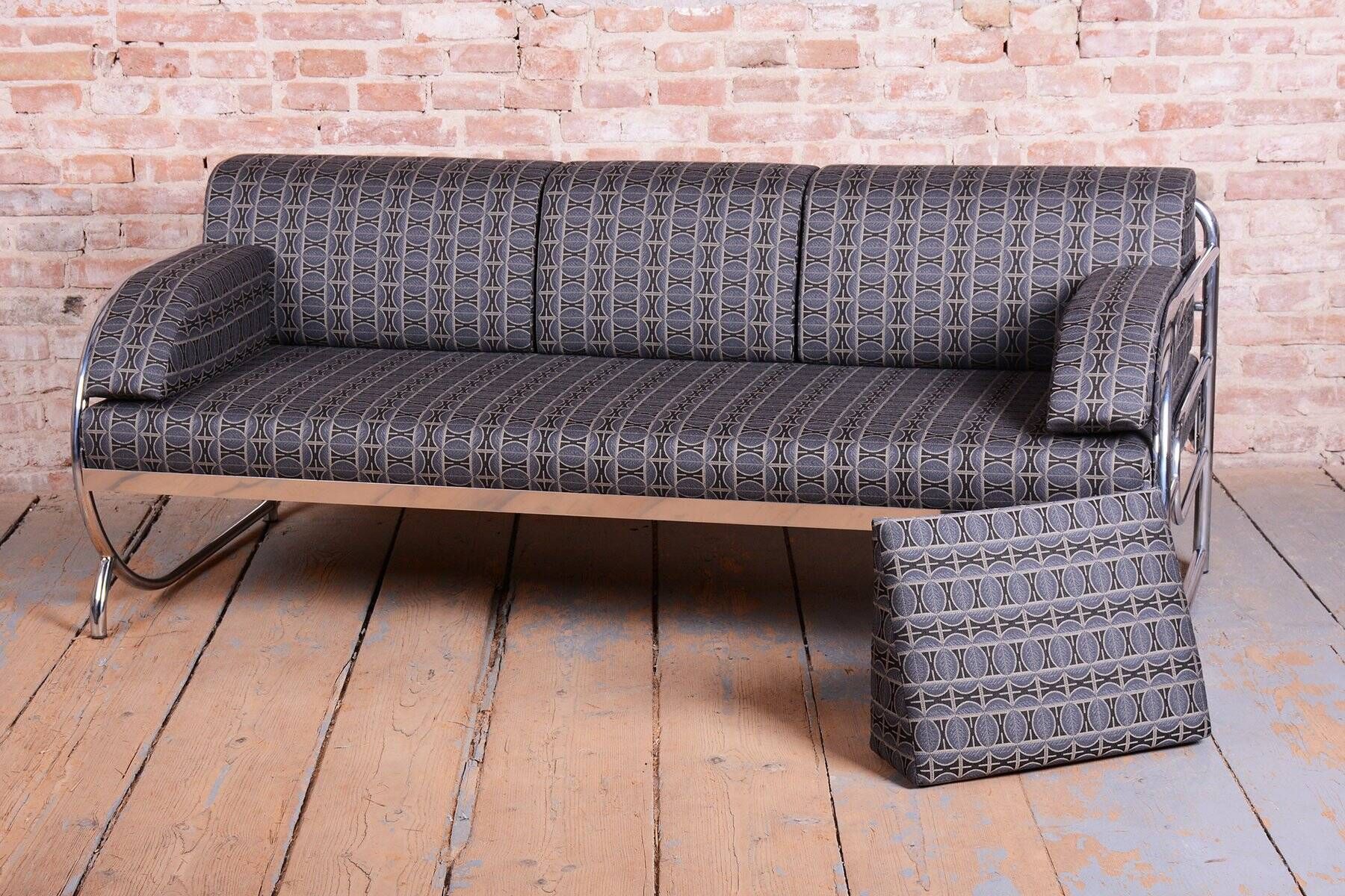 Bauhaus Sofa in Chrome and Fabric from Robert Slezak, Czech, 1930s