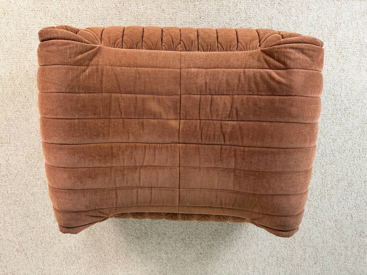 Pouf / footrest Annie Hiéronimus – Cinna – Brown corduroy