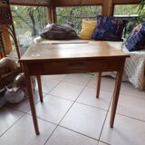 Child desk with all-wood drawer