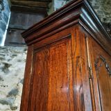 Antique English oak wardrobe with drawers, England, circa 1800–1820.