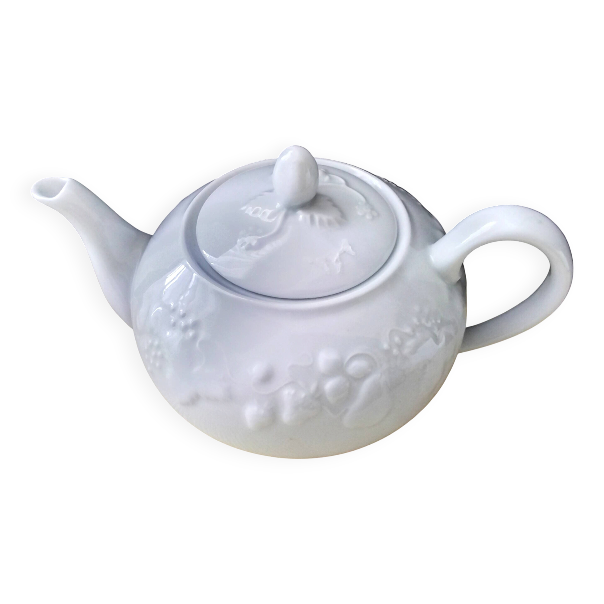 Porcelain teapot Ph. Deshoulières Model California