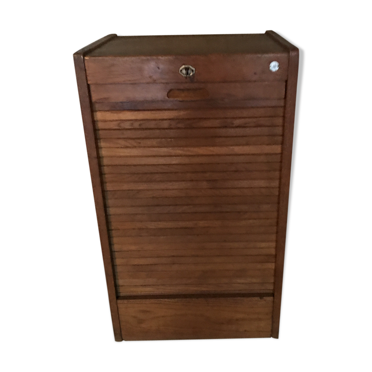 Small curtain-made sorter furniture