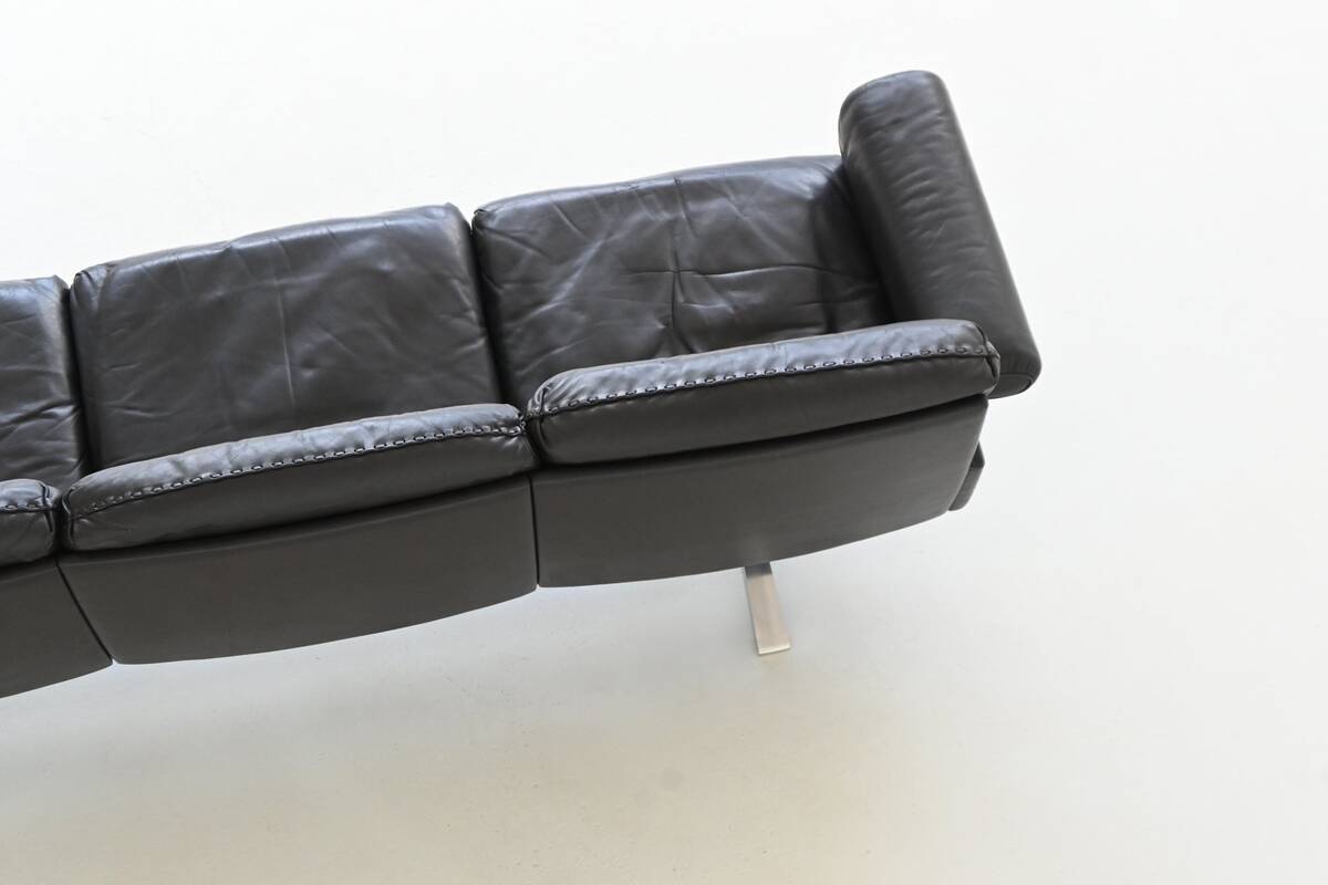 Canapé 3 places De Sede modèle DS-31 en cuir noir, Suisse 1970