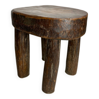 Lobi stool, made of solid wood, unique piece