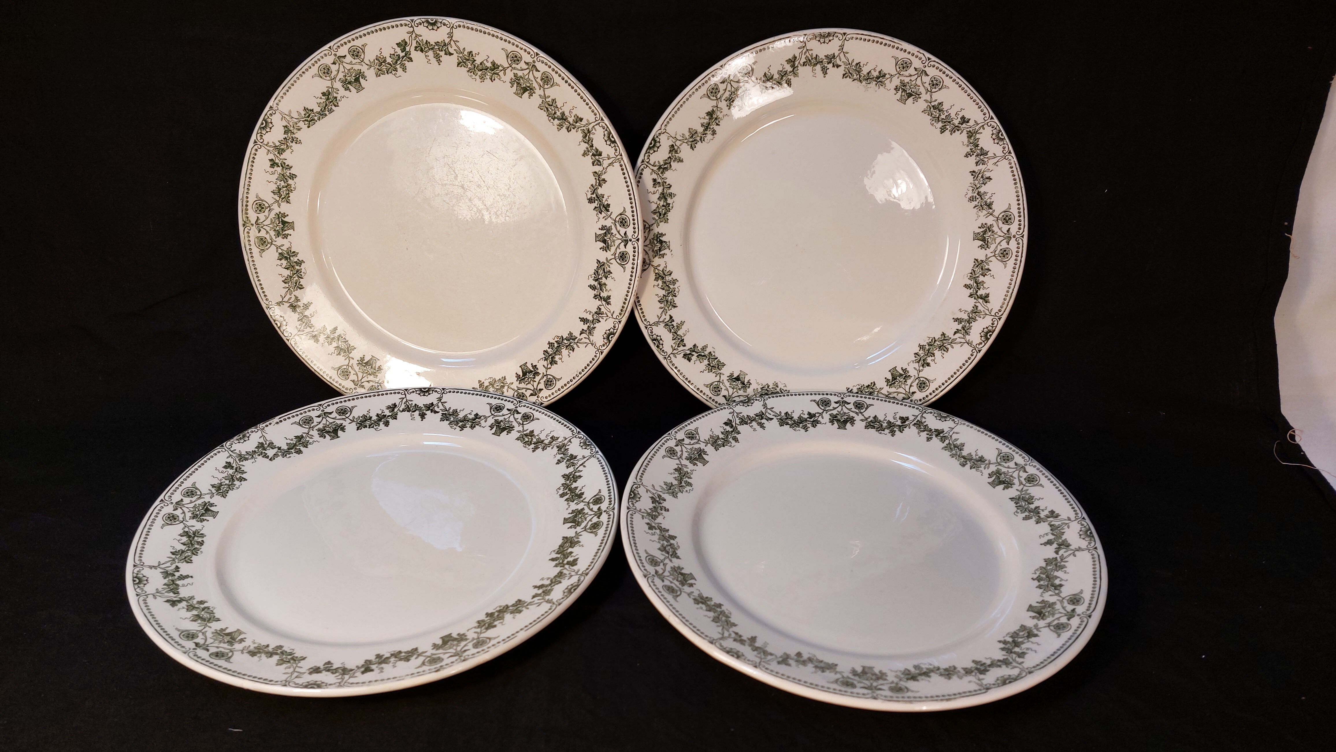 Set of 4 antique flat plates in half-porcelain from Badonviller