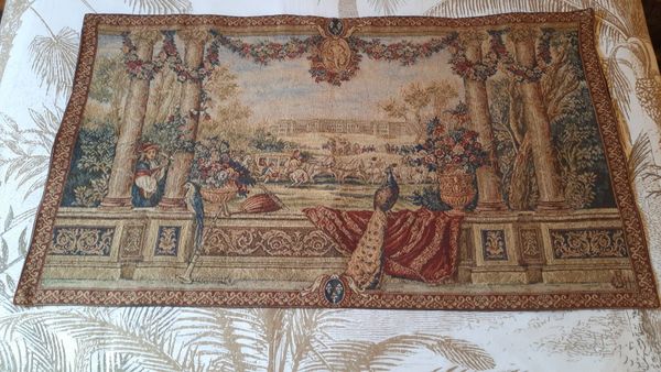 Tapisserie d'halluin '' scène de cour au paon