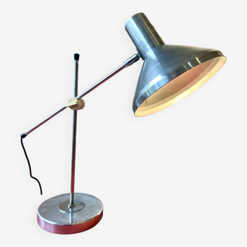 Articulated vintage lamp