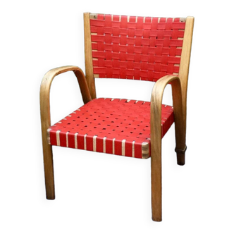 Bow Wood Steiner armchair red slats
