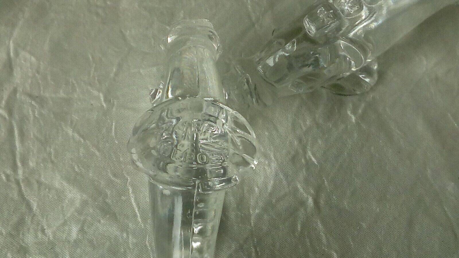 Set of 6 fish-shaped glass knife holder signed yer depose