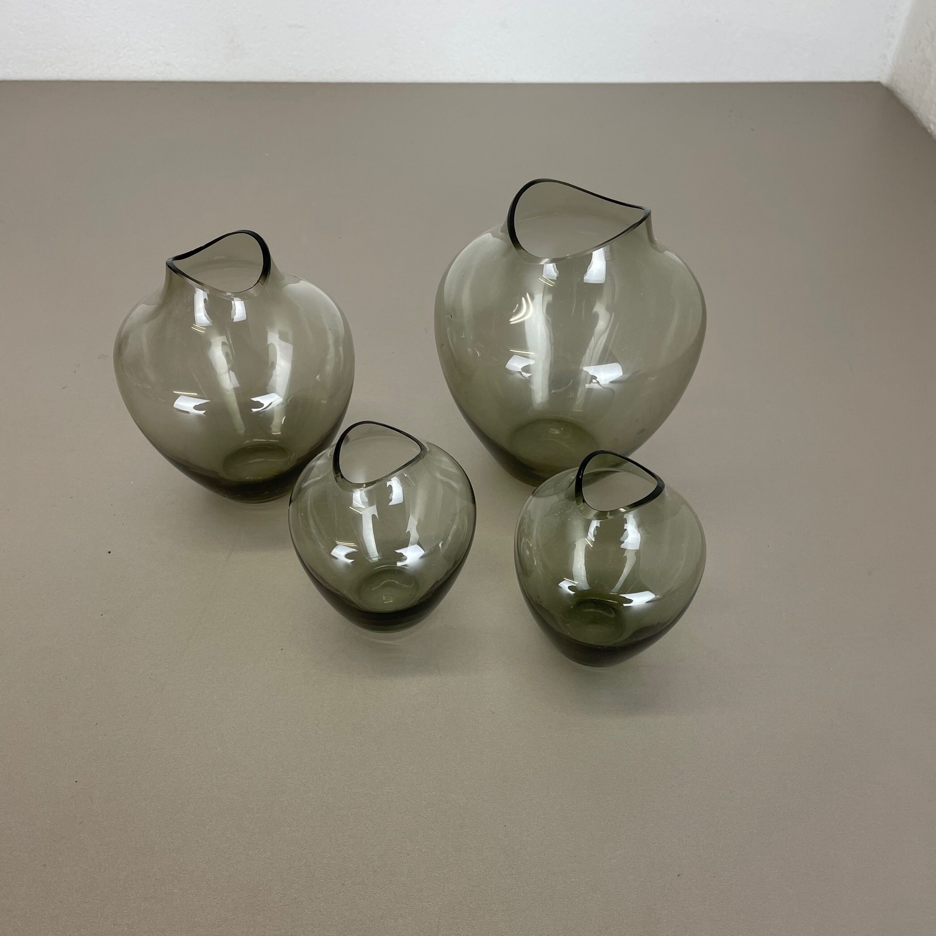 vintage 60s Set of 4 Turmalin Vases in Wilhelm Wagenfeld STYLE | Germany BAUHAUS