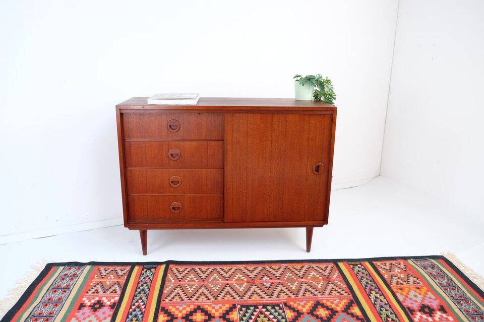 Commode vintage style années 60-70, motif teck, style rétro.