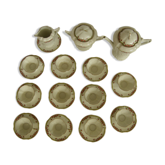 Coffee or tea service