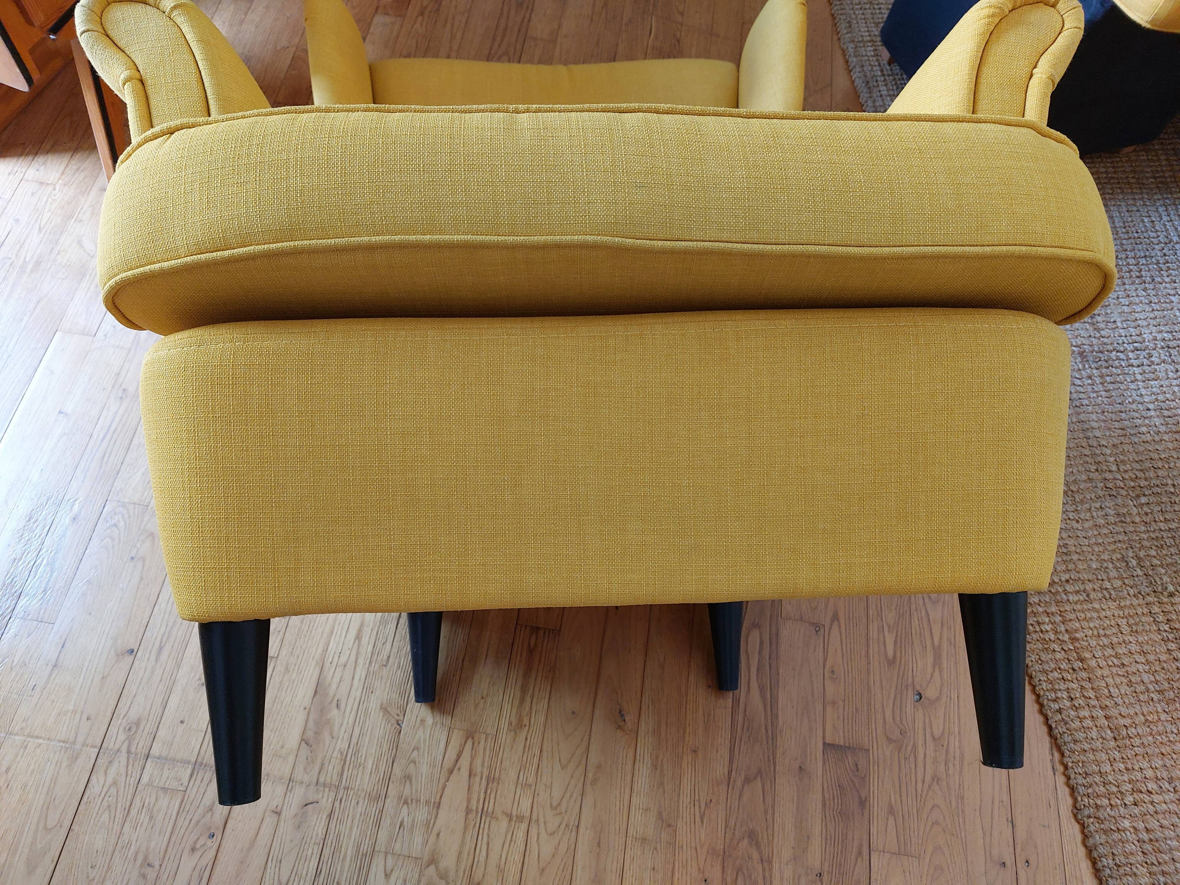 Yellow-eared armchair and its footrest