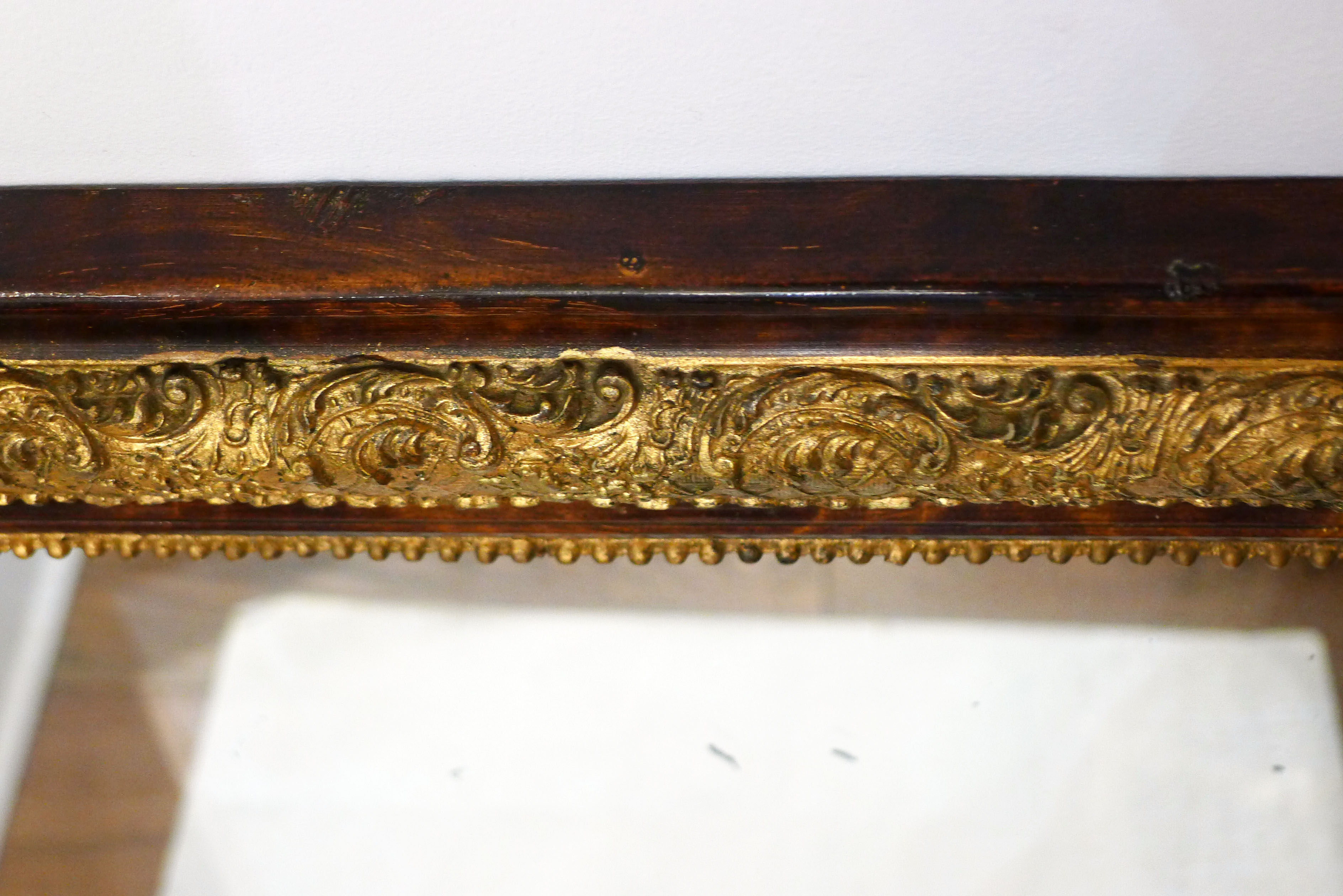 Large gold mirror and wood scale style 80x60