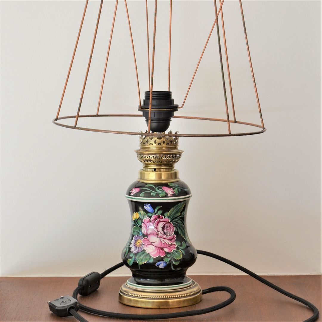 Pied de lampe en faïence de clamecy décor fleurs