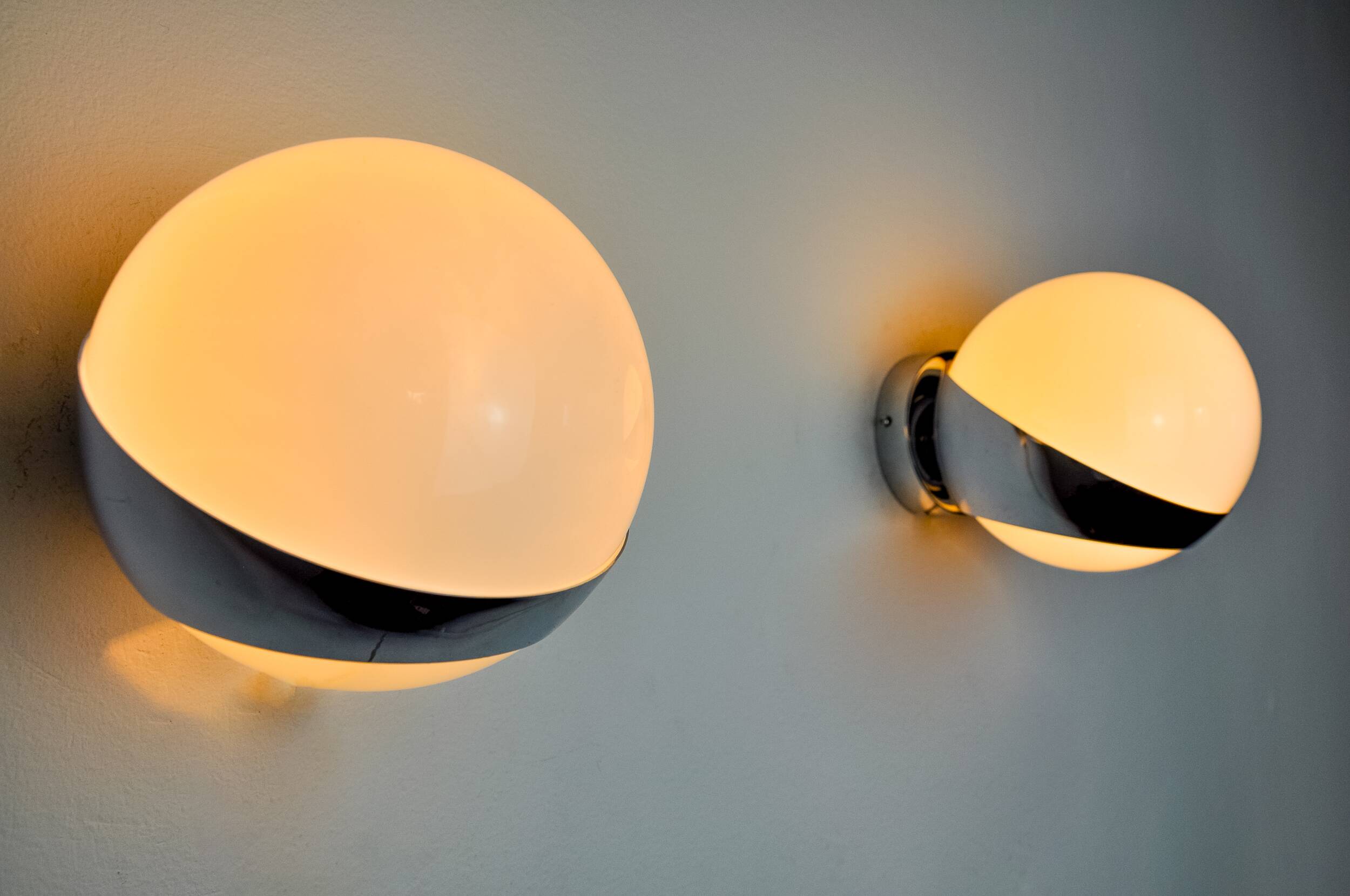 Pair of Space-age wall lights by Marca SL, white opaline, Spain, 1960