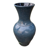 Accolay, ceramic vase