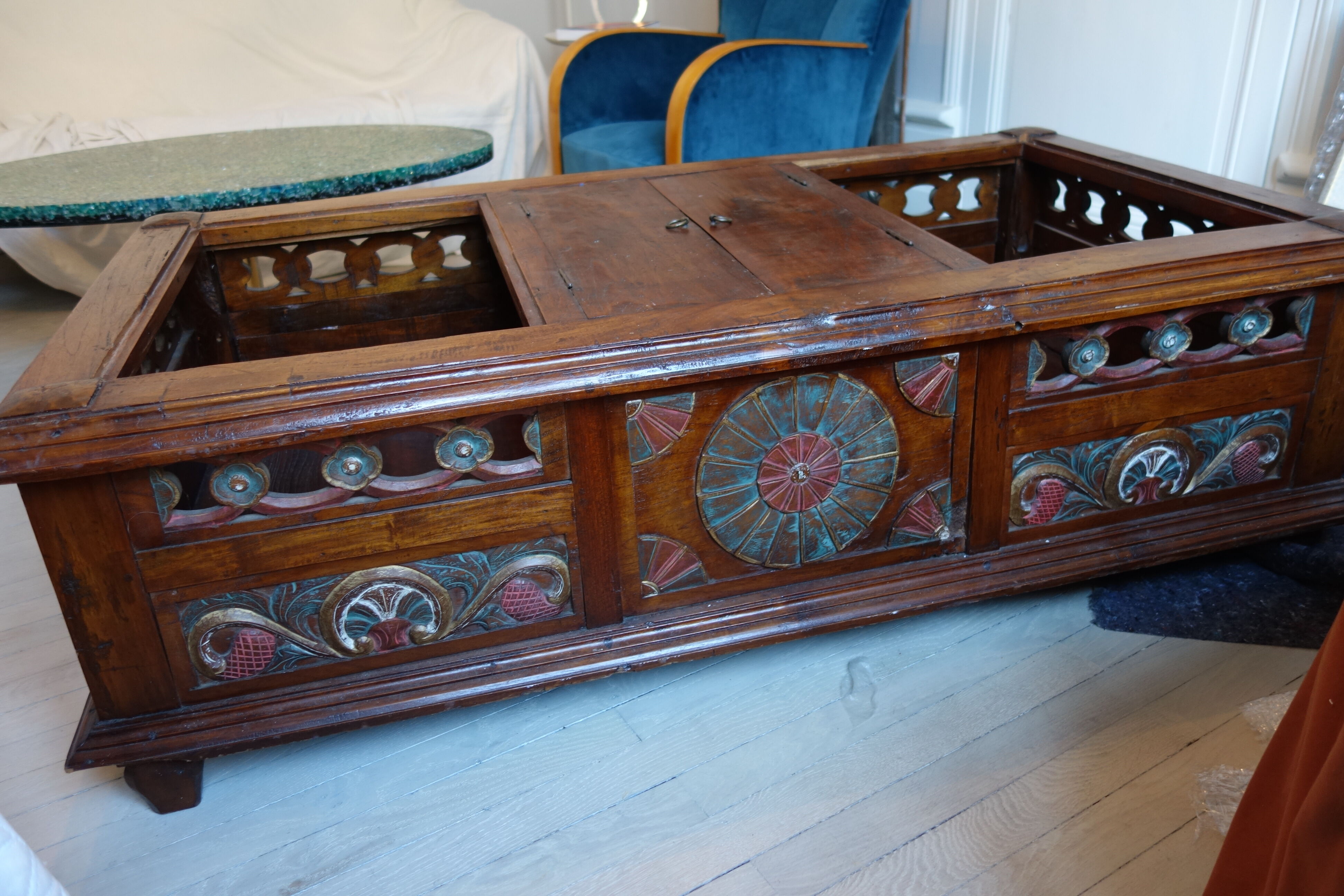 Indonesian antiquity coffee table