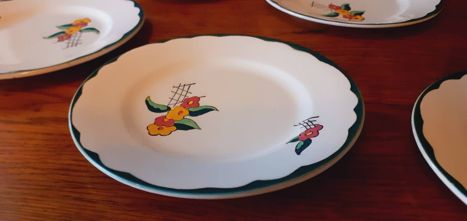 6 Charbonnier-Salins dessert plates circa 1930