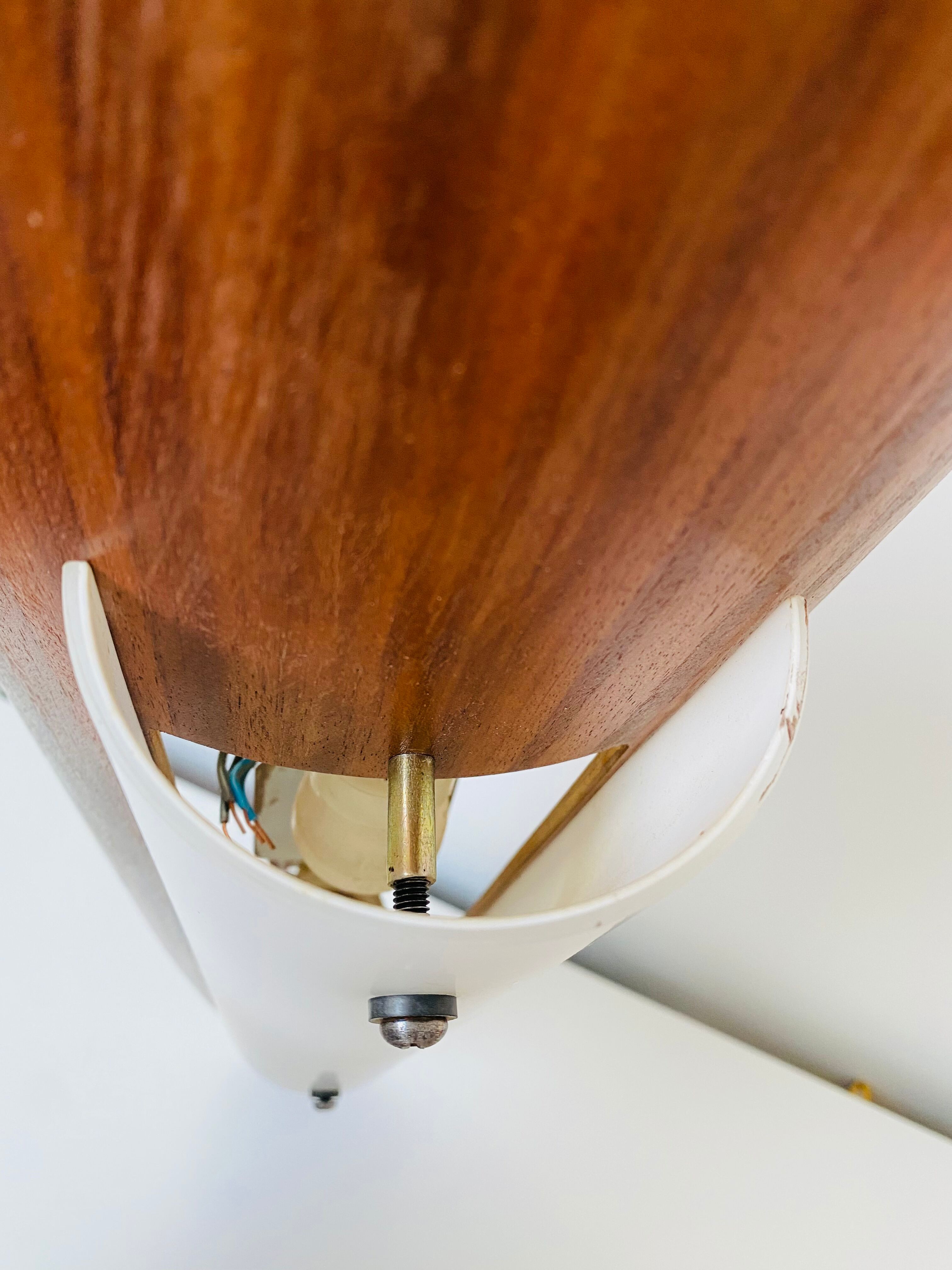 Vintage surf wall lamp