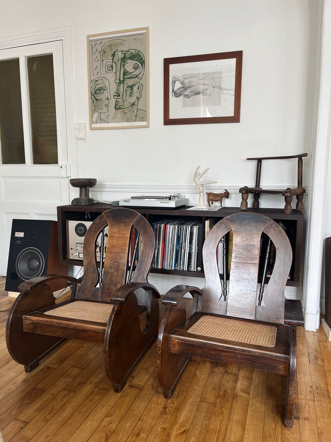 Pair of Art Deco armchairs in wood and cane.