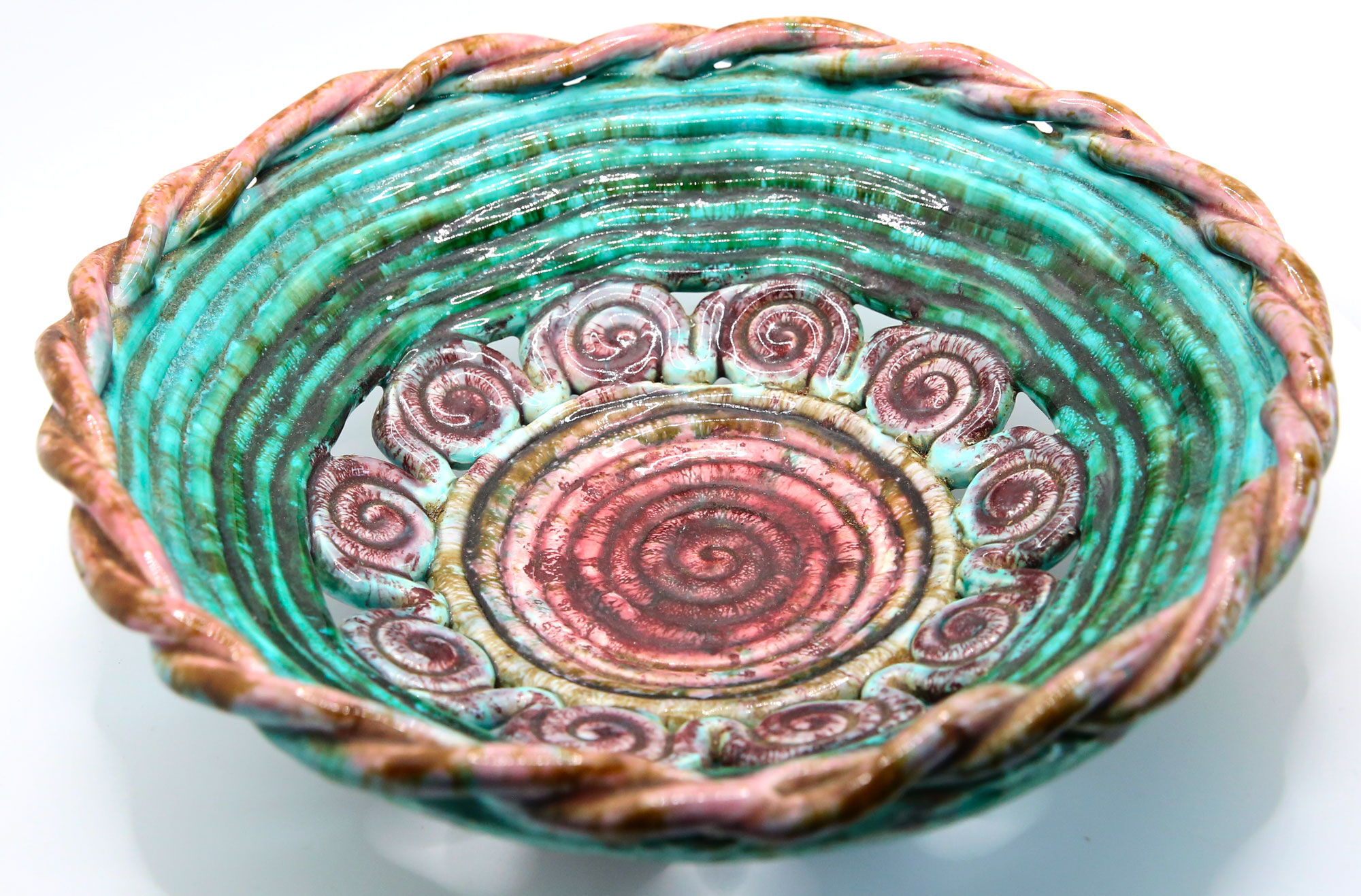 Vintage XL dish in openwork slurry with blue-green and old pink spirals